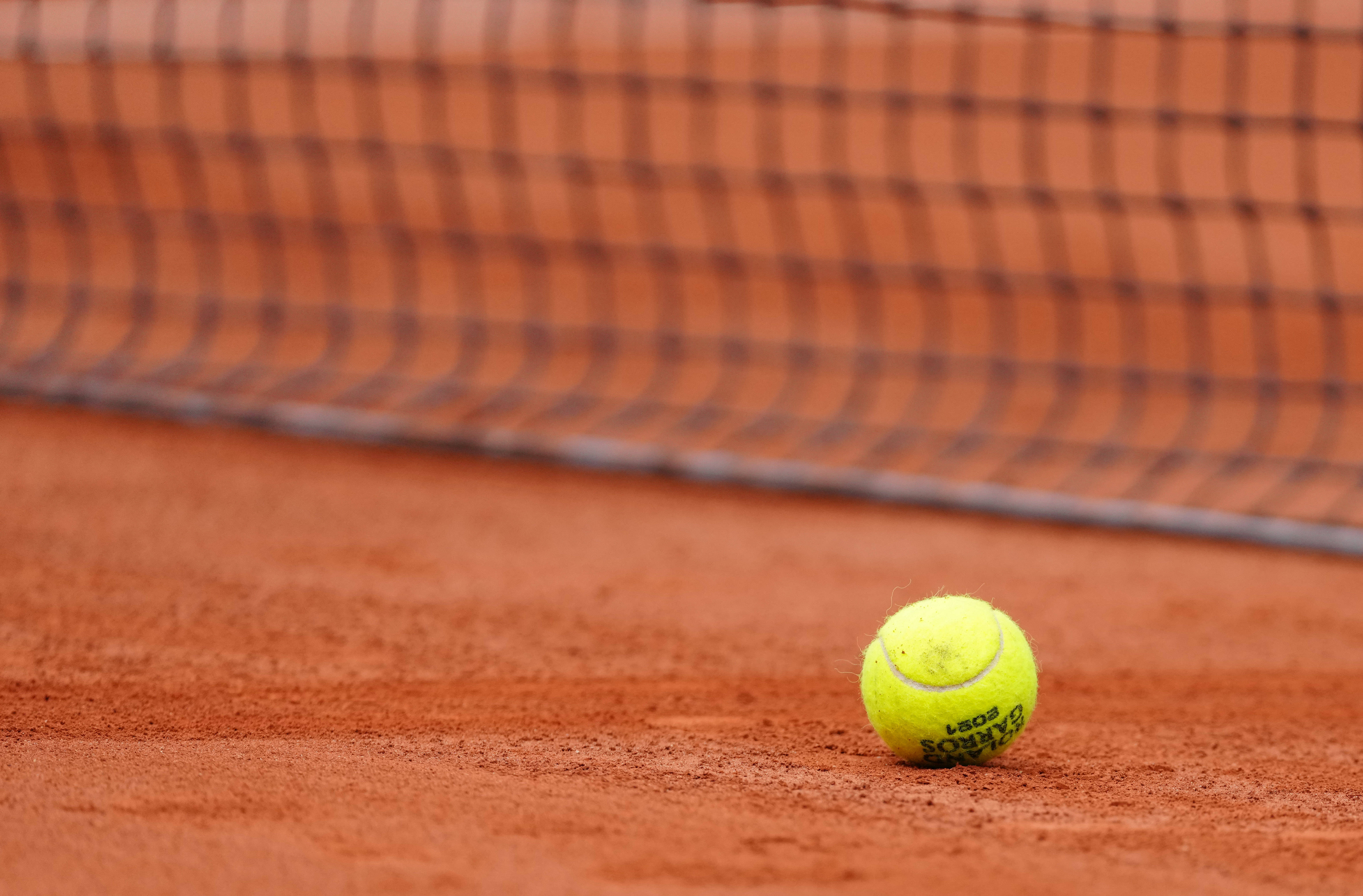 季走向的 季走向的